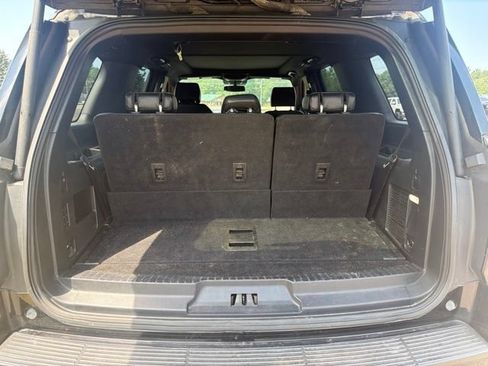 Used 2019 Ford Expedition Limited w/ Special Edition Package AWD/4WD image 6