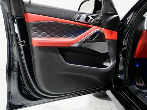 Used 2022 BMW X6 M w/ Competition Package image 29