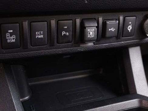Certified 2023 Toyota Tacoma TRD Sport w/ Advanced Technology Package AWD/4WD image 18