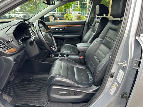 Used 2017 Honda CR-V Touring image 12