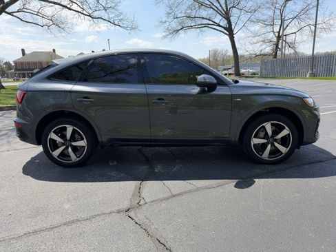 Used 2023 Audi Q5 2.0T Prestige w/ Prestige Package image 8