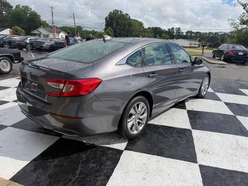 Used 2019 Honda Accord LX image 6