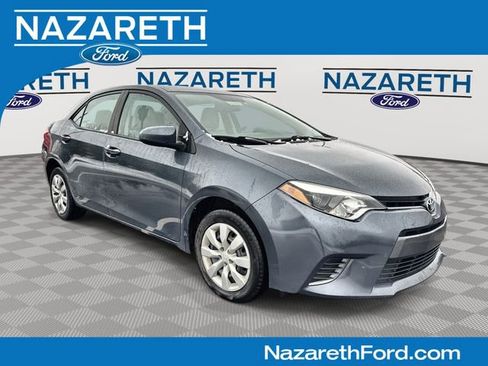 Used 2016 Toyota Corolla LE image 1