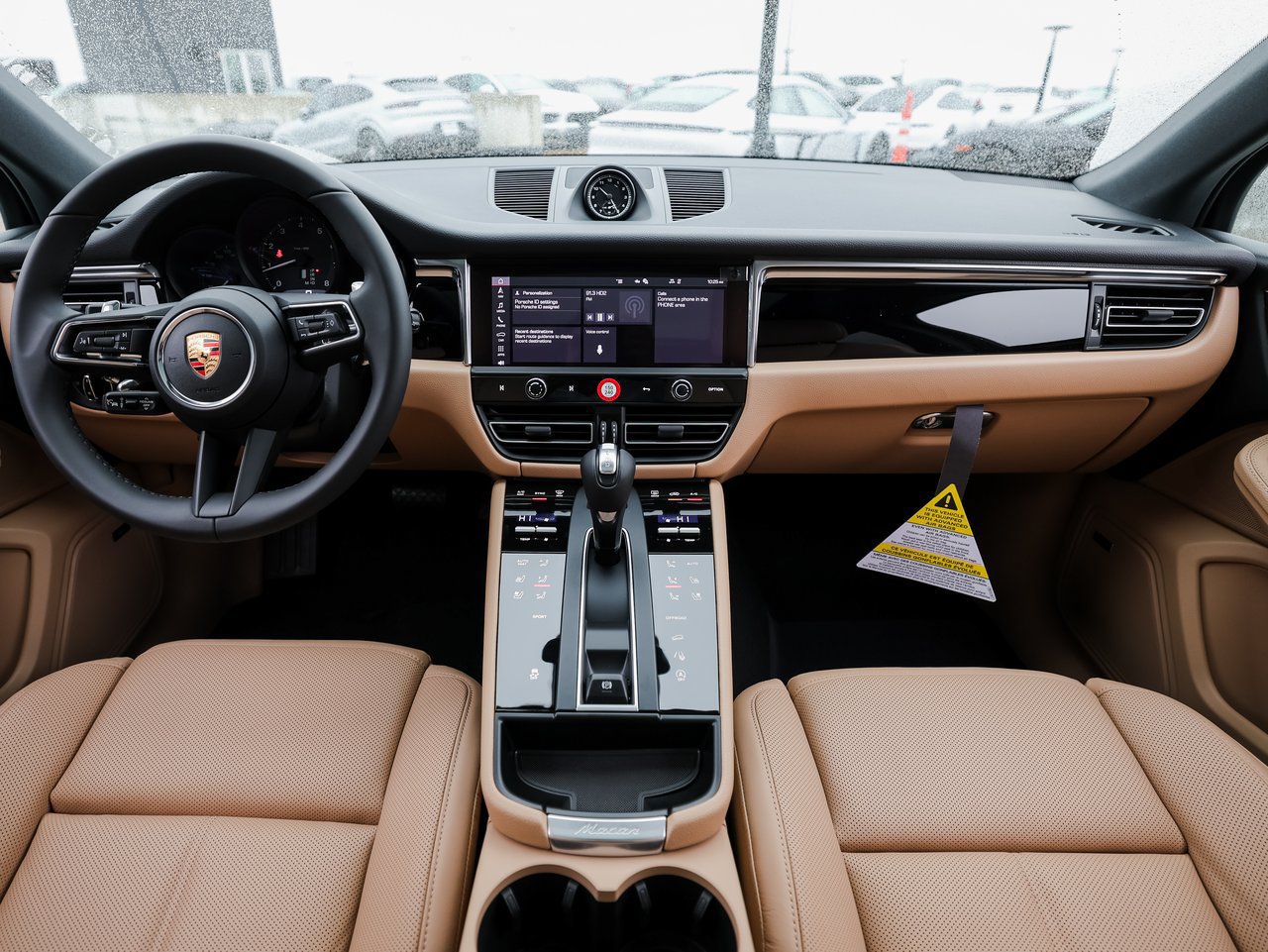 Certified 2026 Porsche Macan AWD/4WD image 26