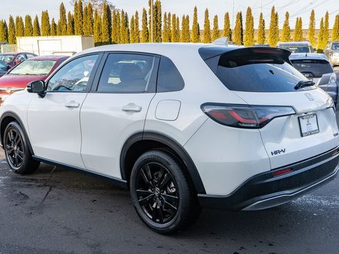 Certified 2026 Honda HR-V Sport image 10