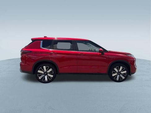 Used 2025 Mitsubishi Outlander SE AWD/4WD image 9