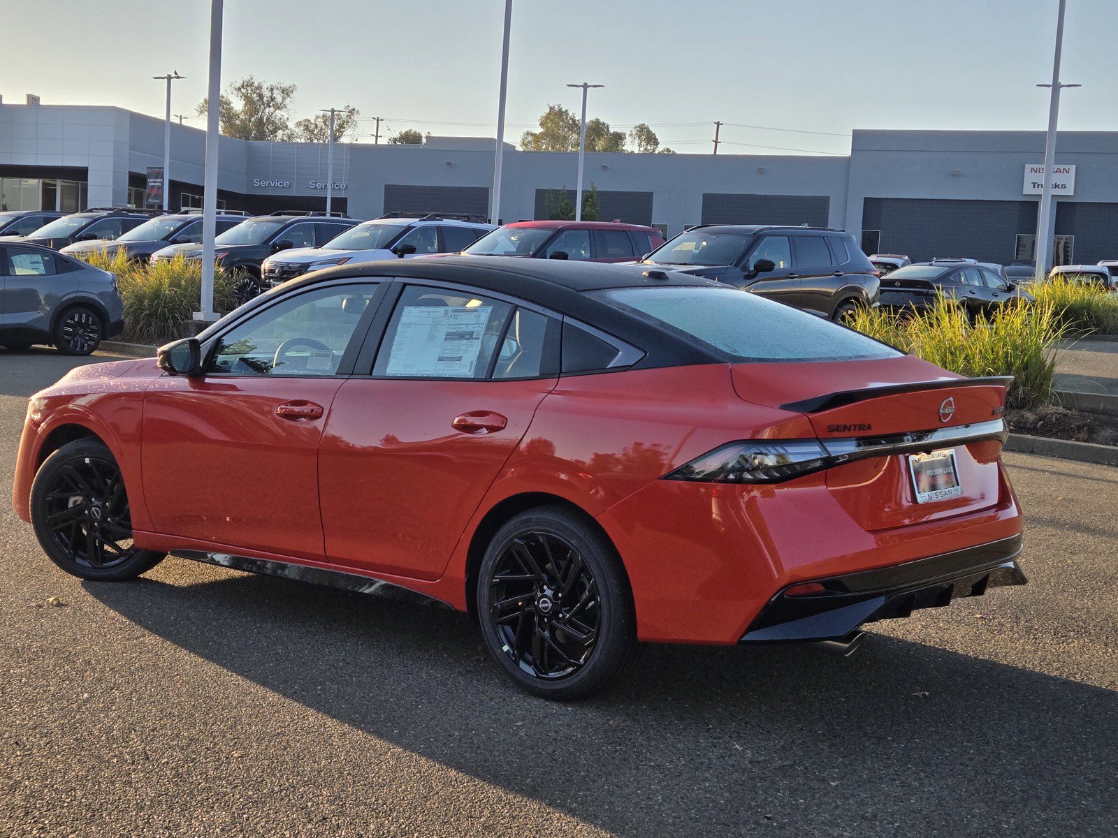 New 2027 Nissan Sentra SR w/ SR Premium Package FWD image 6