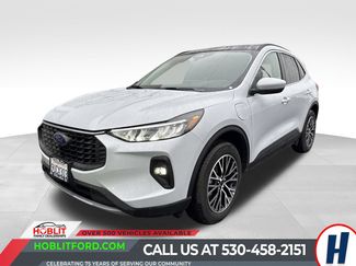 Used 2025 Ford Escape SE FWD 360° Tour