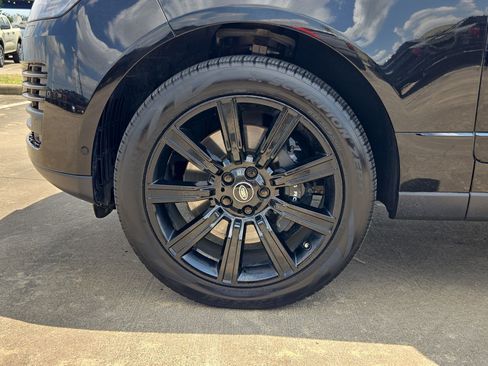 Used 2019 Land Rover Range Rover HSE AWD/4WD image 12