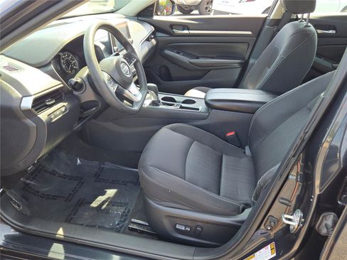 Used 2022 Nissan Altima 2.5 SV FWD image 23