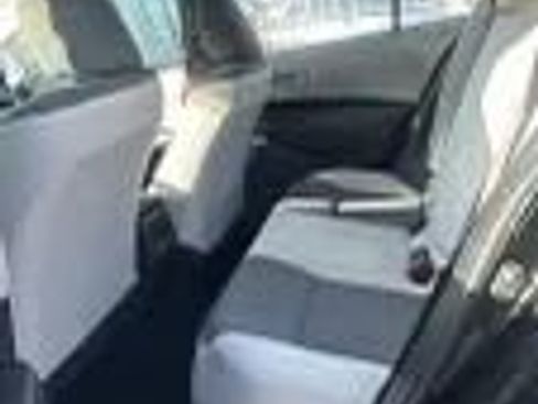 Used 2025 Toyota Corolla LE FWD image 12