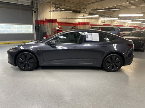 Used 2024 Tesla Model 3 RWD image 7