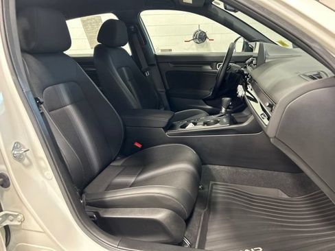 Certified 2024 Honda Civic Sport image 14