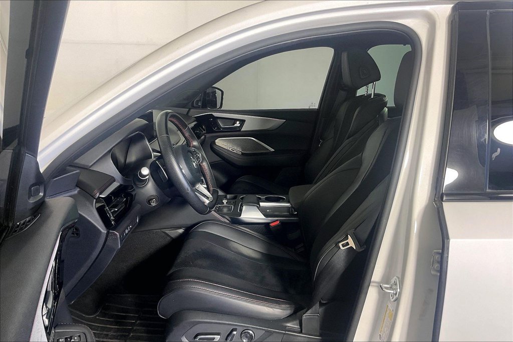 Used 2023 Acura MDX A-Spec AWD/4WD image 32