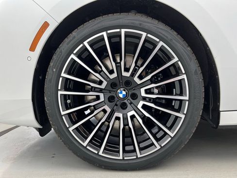 New 2026 BMW 760i xDrive w/ Executive Package AWD/4WD image 22