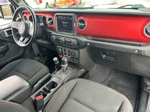 Used 2020 Jeep Wrangler Unlimited Rubicon AWD/4WD image 35