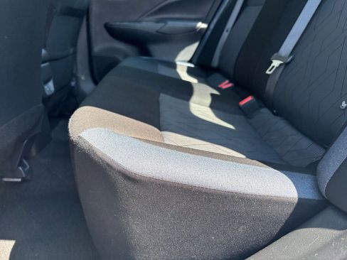 Used 2025 Nissan Versa SV w/ Trunk Package image 25