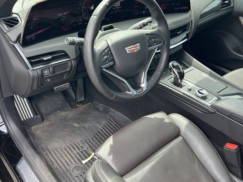 Used 2025 Cadillac CT5 V w/ Technology Package AWD/4WD image 14