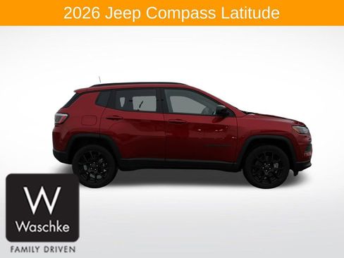 Used 2026 Jeep Compass Latitude w/ Quick Order Package 29K AWD/4WD image 8