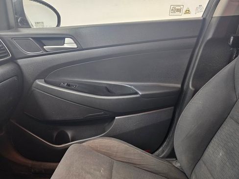 Used 2019 Hyundai Tucson SE image 21