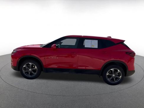 Used 2025 Chevrolet Blazer LT FWD image 7