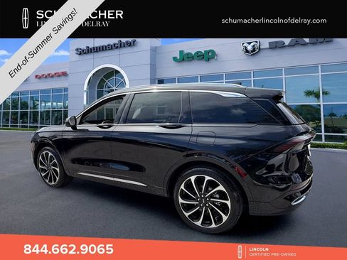Used 2024 Lincoln Nautilus Black Label AWD/4WD image 5