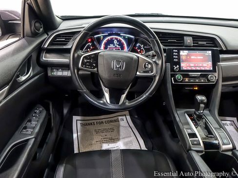 Used 2019 Honda Civic Sport image 16