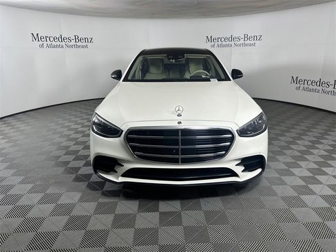 Certified 2022 Mercedes-Benz S 580 4MATIC Sedan image 2