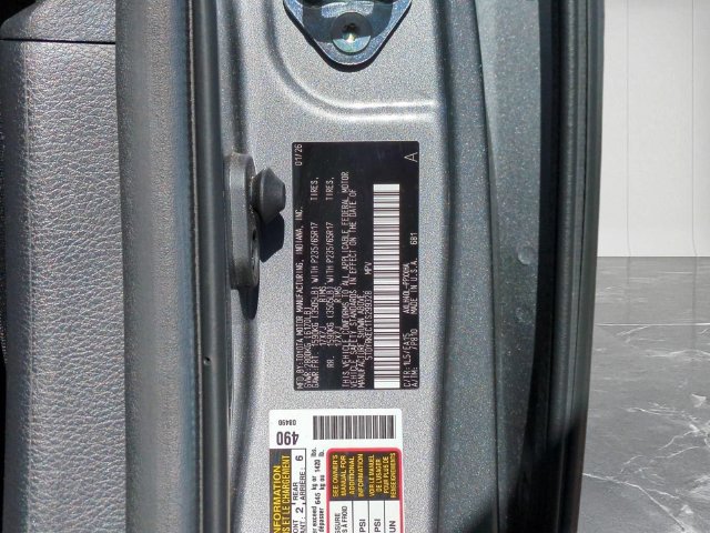 Used 2026 Toyota Sienna XLE FWD image 36