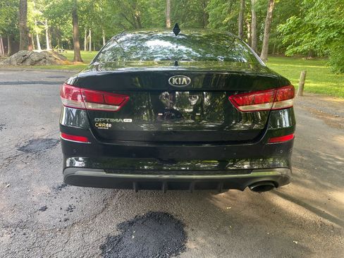 Used 2020 Kia Optima LX FWD image 23