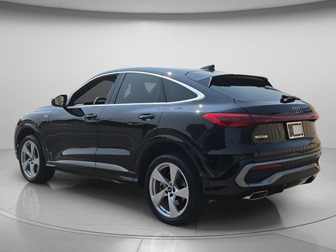 Certified 2025 Audi Q5 Premium Plus AWD/4WD image 6