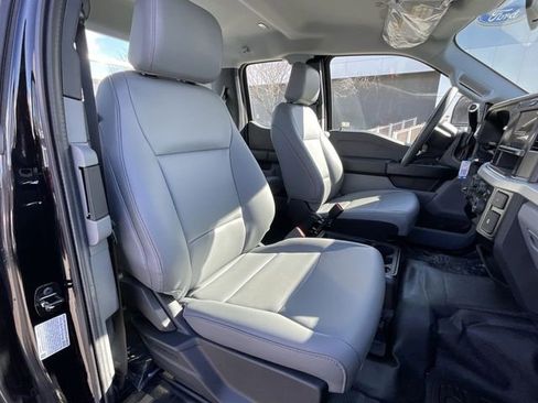 New 2025 Ford F550 4x4 SuperCab Super Duty w/ Snow Plow Prep Package image 21