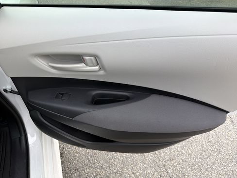 Certified 2024 Toyota Corolla LE FWD image 27