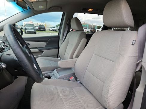 Used 2016 Honda Odyssey EX image 15
