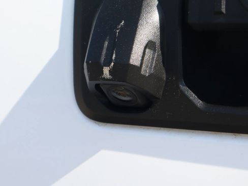 Used 2018 Toyota Tundra SR5 w/ TRD Sport Package AWD/4WD image 44