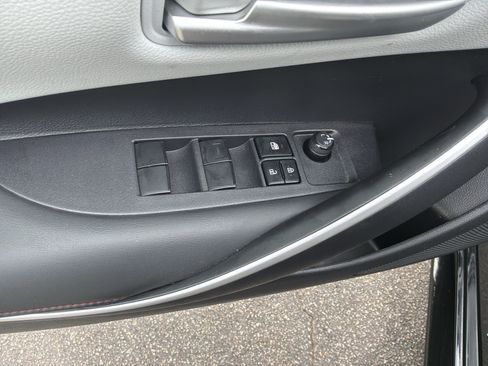 Used 2024 Toyota Corolla SE FWD image 15