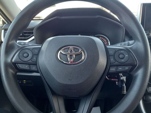 Used 2024 Toyota RAV4 LE image 17
