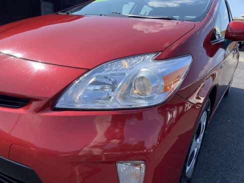 Used 2014 Toyota Prius image 24