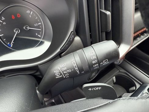 Used 2025 MAZDA CX-50 AWD 2.5 Turbo w/ Premium Pkg image 39