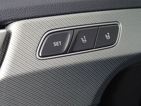 Used 2024 Hyundai Palisade SEL w/ Premium Package image 22