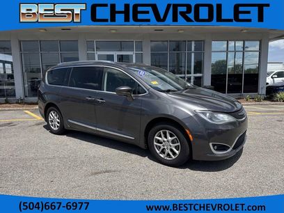 Used 2020 Chrysler Pacifica Touring-L