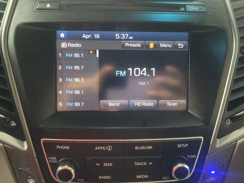 Used 2018 Hyundai Santa Fe Sport FWD image 25