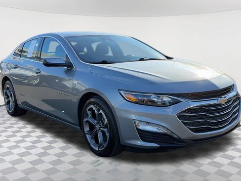 Used 2024 Chevrolet Malibu LT FWD image 3
