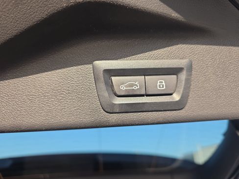 Used 2025 BMW X5 xDrive40i AWD/4WD image 13