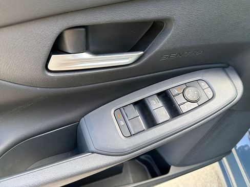 New 2026 Nissan Sentra SV w/ SV Convenience Package FWD image 17