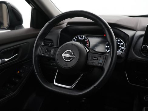 Used 2023 Nissan Rogue SV w/ SV Premium B Package AWD/4WD image 14