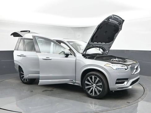 Used 2024 Volvo XC90 B5 Core w/ Protection Package Premier AWD/4WD image 50
