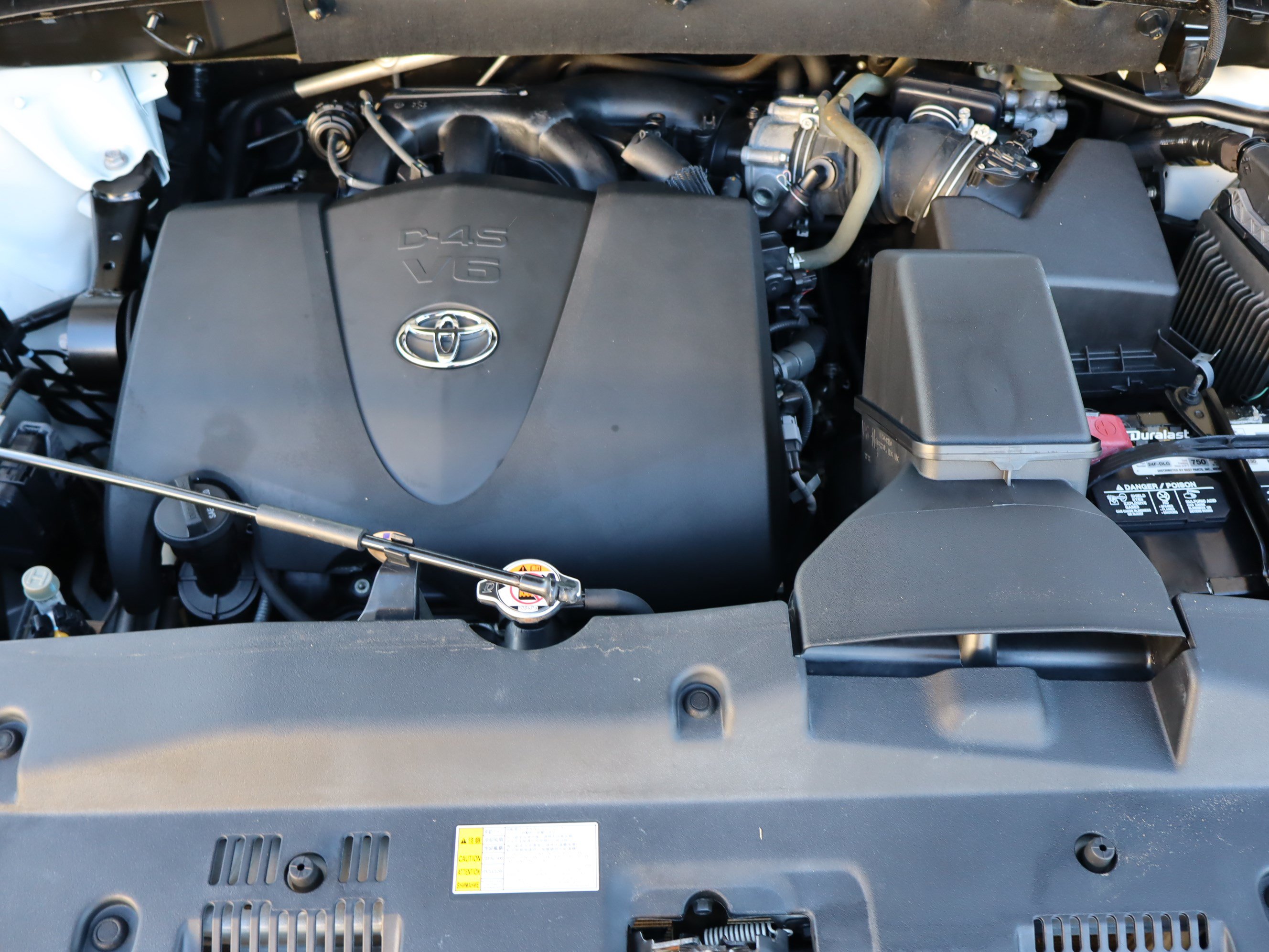Used 2019 Toyota Highlander XLE AWD/4WD image 46
