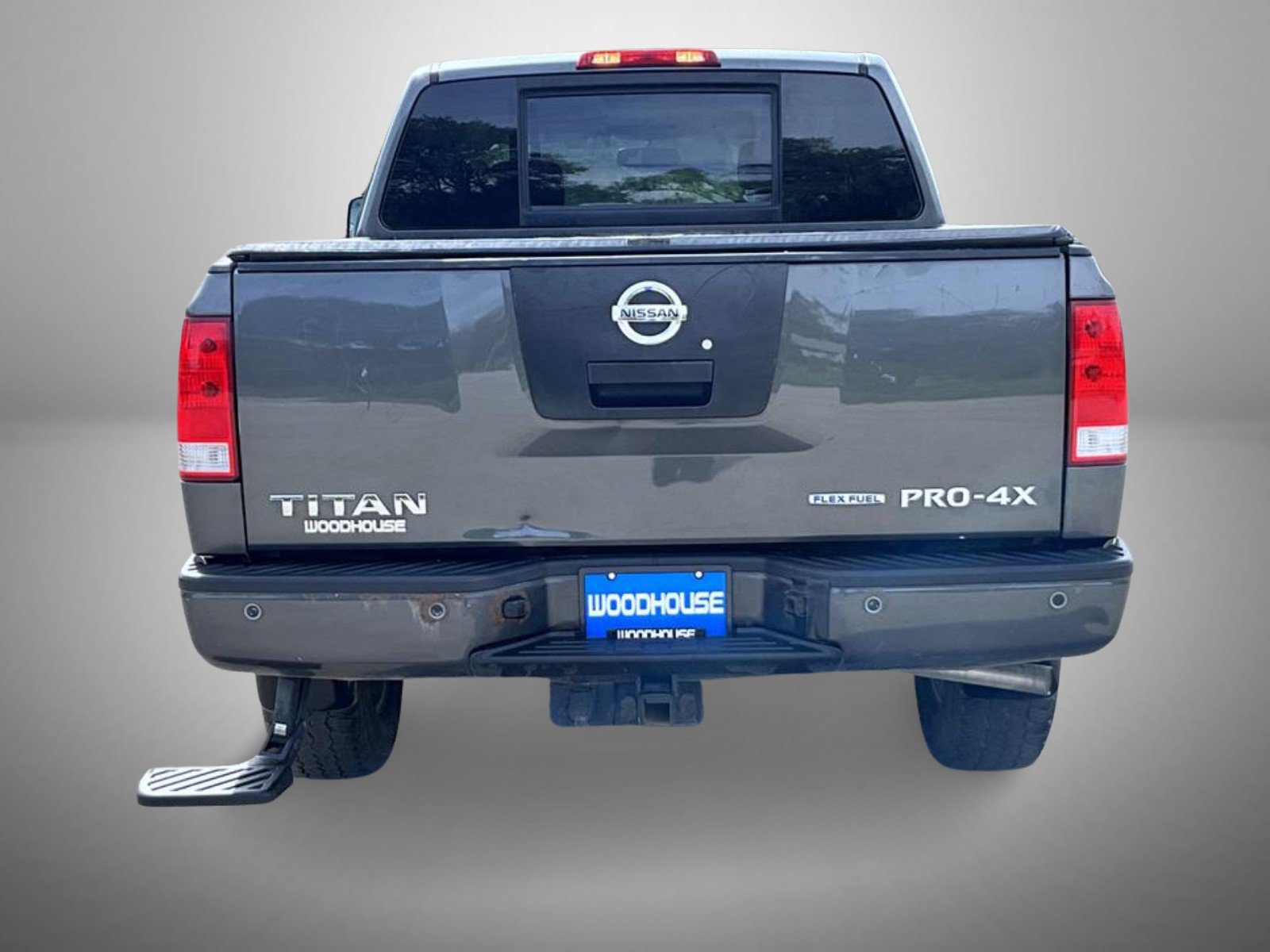 Used 2011 Nissan Titan PRO-4X w/ Pro-4x Premium Utility Pkg AWD/4WD image 7