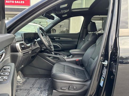 Used 2025 Kia Telluride EX X-Line image 4